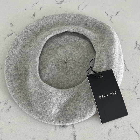 Gigi Pip Sophie Wool Beret in Heather Grey - Picture 2 of 6